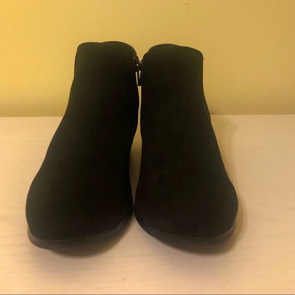 Style & Co Wileyy Ankle Booties - Picture 4 of 9